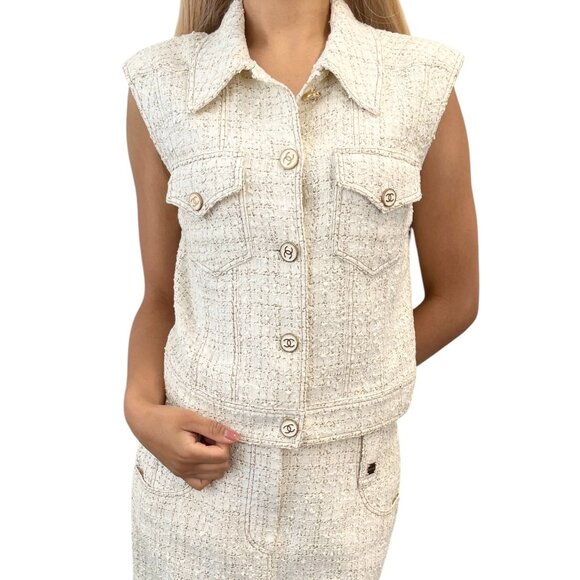 CHANEL Vintage 01P CC Logo Tweed Jacket Vest Skirt Set #40 Cream Gold [105252] - Picture 1 of 16